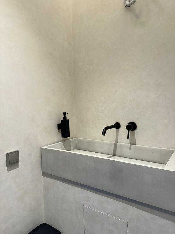 Alkantarus suede-effect paint – Brush Finish, Wrocław