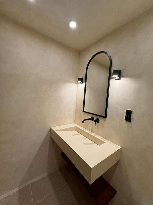 Clear Wax for Plaster: 6 Things It Protects (and 3 It Doesn’t)