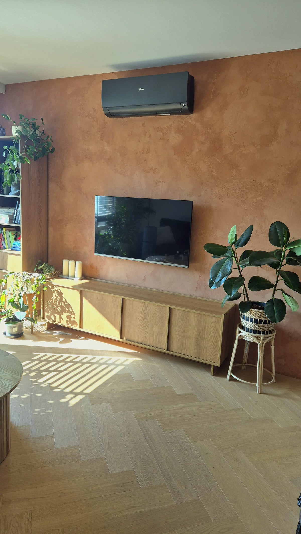 Romanus clay plaster wall in #3 Terracotta Light, Calce Cruda technique