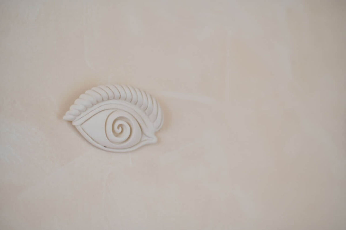 #124 Warm Nougat limewash paint in an interior, photo 1