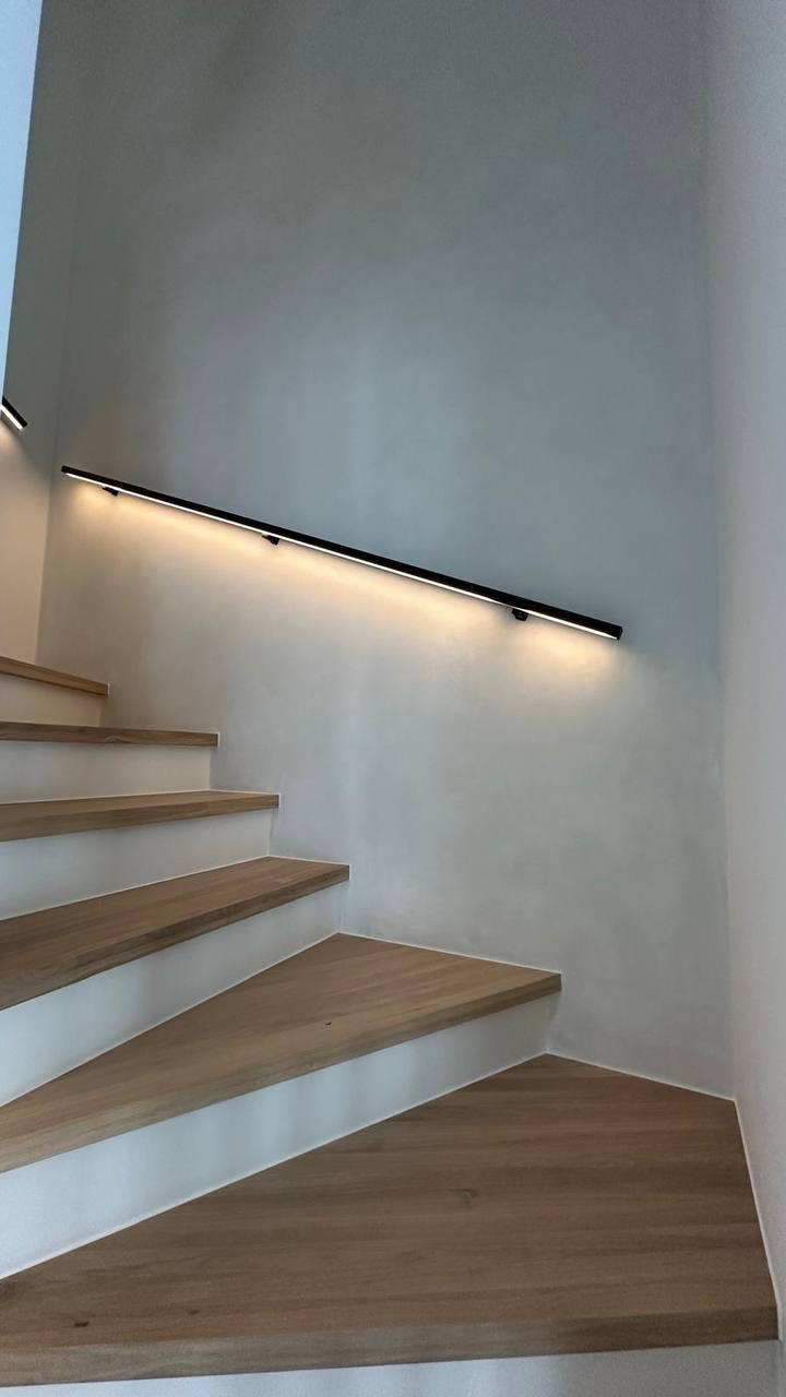 #189 Chalk White limewash paint on a wall – customer project, photo 9