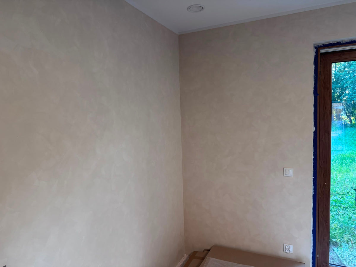 #214 Warm Shell limewash paint on a wall – customer project, photo 2