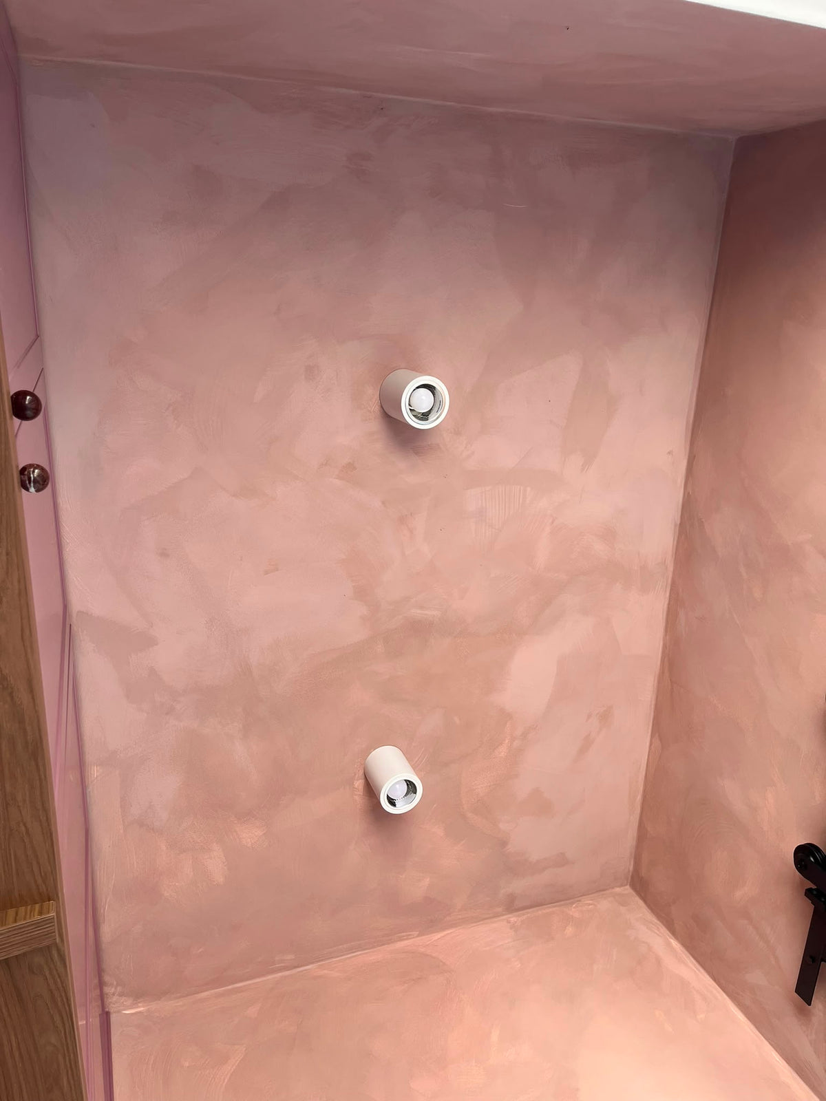 #72 Warm Clay limewash paint on a wall – customer project, photo 5